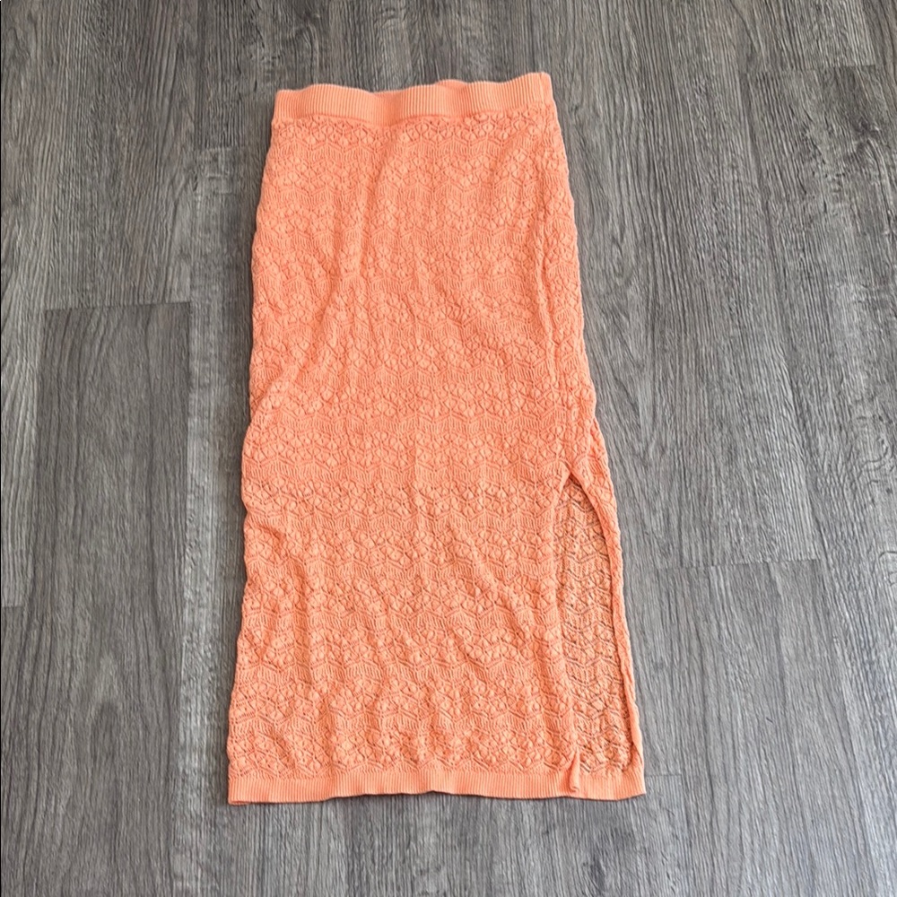 House of Harlow 1960 Peach Lace Midi Skirt